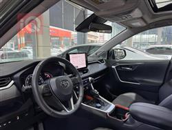 تۆیۆتا ڕاڤ 4